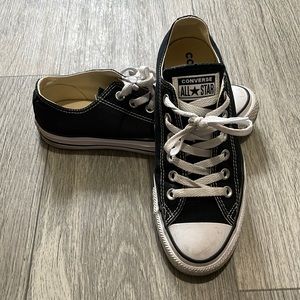 Converse Chuck Taylor All Star Classic unisex (M 5.5, W 7.5) low top